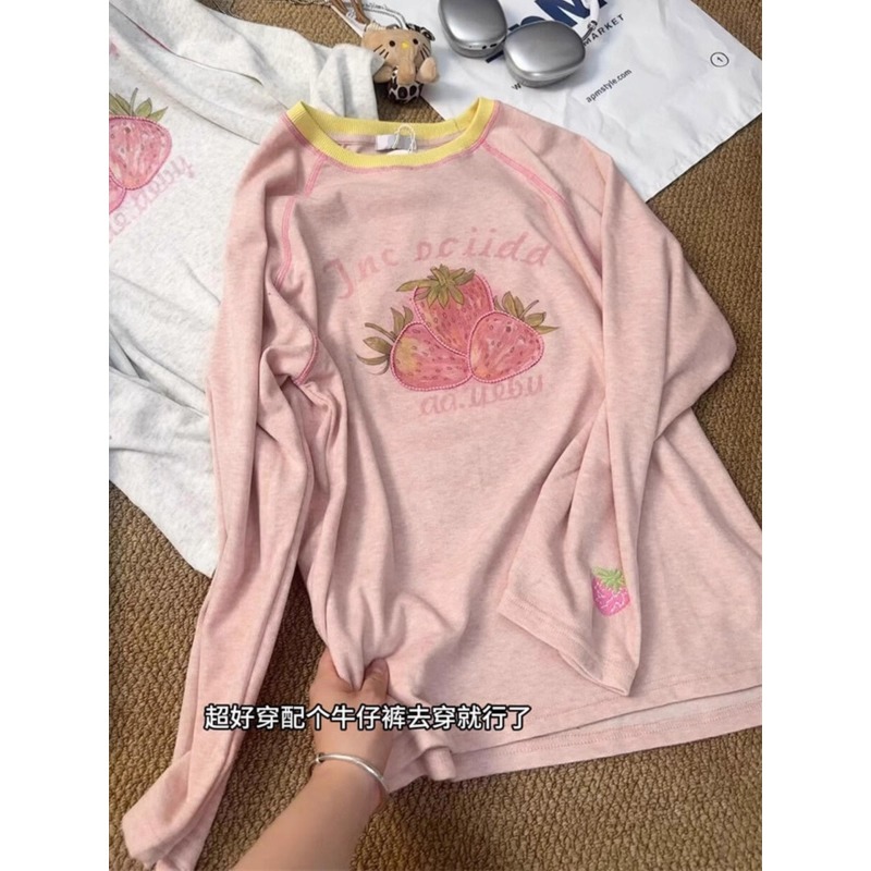 韩系甜美草莓刺绣印花德绒长袖T恤女秋冬磨毛宽松休闲内搭打底衫