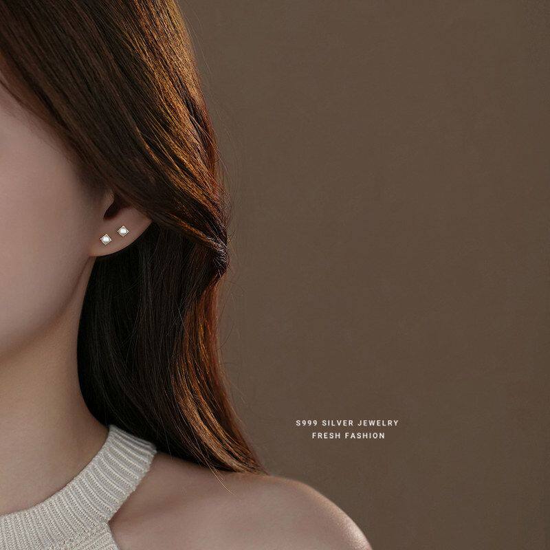 合成珍珠耳钉女s999纯银轻奢淑女风百搭小巧精致足银学生耳饰批发