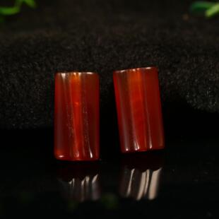 #F216一对创汇期红色天然玛瑙柱形管珠桶珠