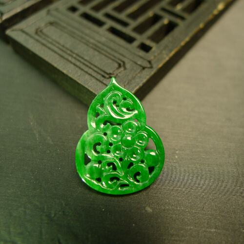 老翡翠镂空雕花福禄吊坠花片