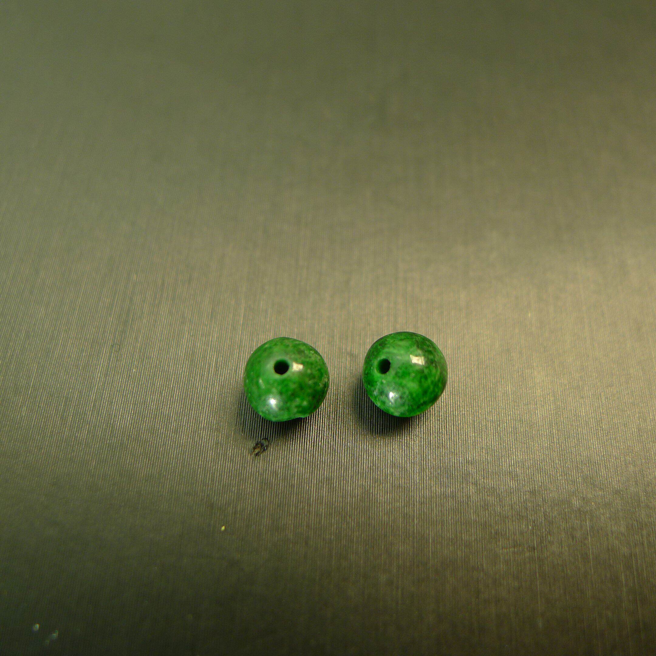 #L926 一对满色辣绿缅甸天然A货翡翠珠子6MM素面圆珠散珠