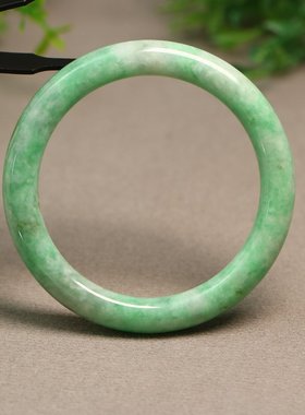 #D933 57MM圈口满绿天然A货翡翠圆条手镯