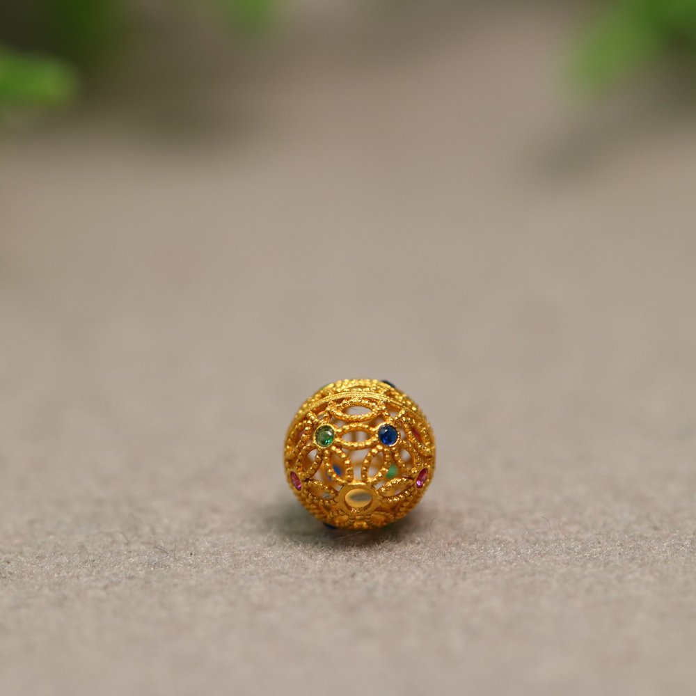 18K金镂空花丝绣球圆珠子