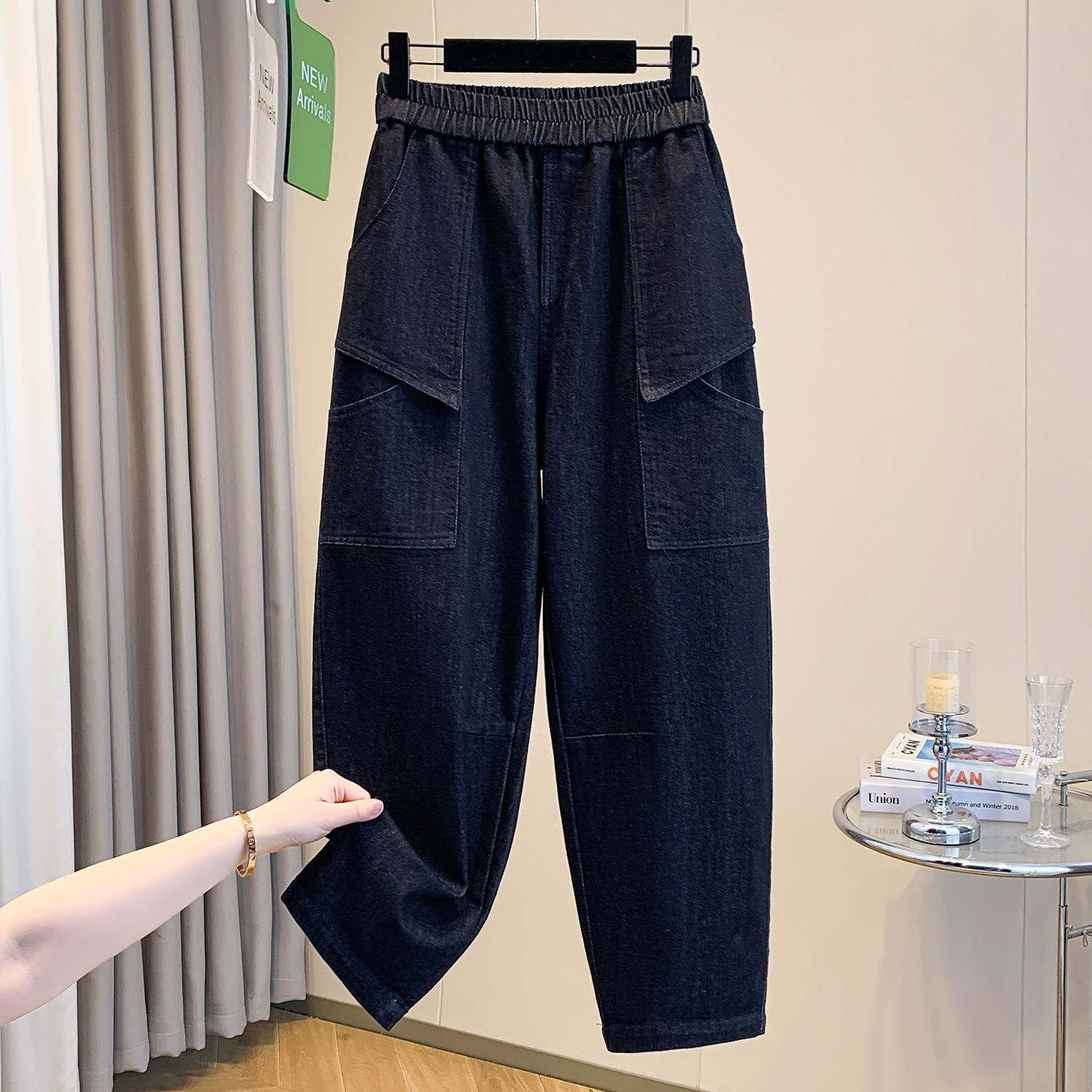 深蓝色牛仔裤2026春季新款大码女装胖mm宽松显瘦松紧腰哈伦老爹裤,女装/女士精品,牛仔裤,淘宝优惠券,粉丝福利购,淘宝优惠卷