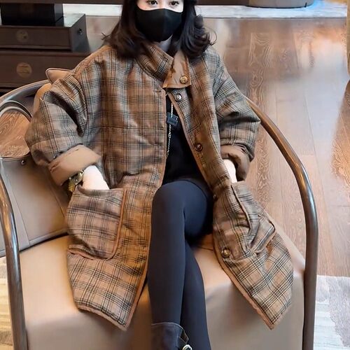 小菲家~复古休闲百搭加厚宽松格子保暖棉服女大码冬季夹棉衣外套