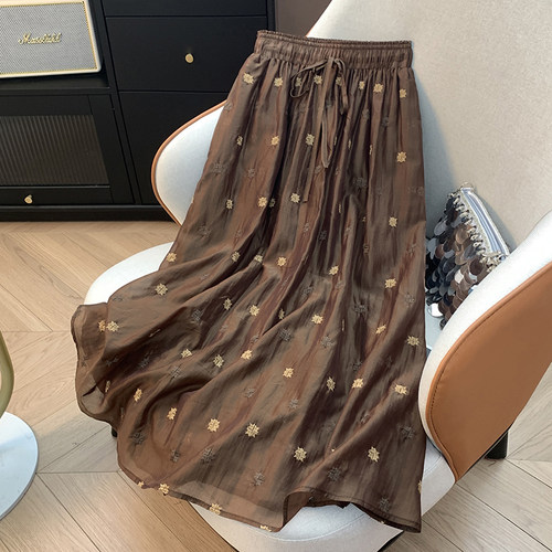 小菲家~2026夏季新品宽松显瘦休闲文艺刺绣简约双层半身裙女