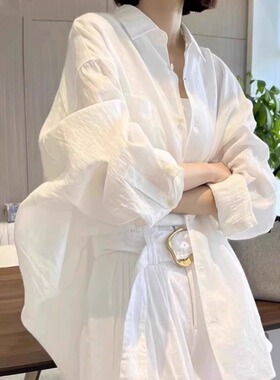 高级感白色亚麻长袖衬衫女春夏宽松慵懒松弛前短后长防晒开衫上衣