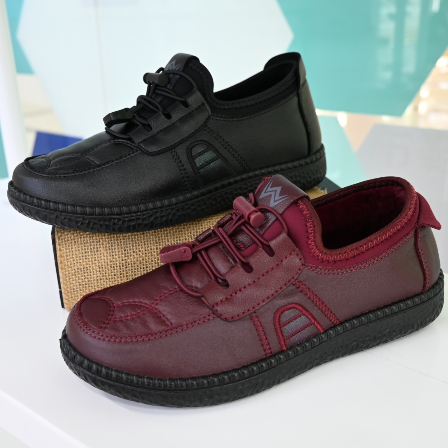 冬老北京布鞋女二棉鞋加绒保暖妈妈棉鞋大码中老年人奶奶薄绒棉鞋