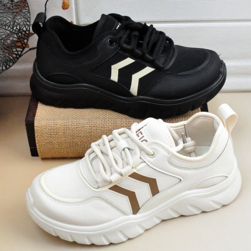 25春新款老北京春秋网面透气板鞋女百搭运动软底旅游鞋平底休闲鞋