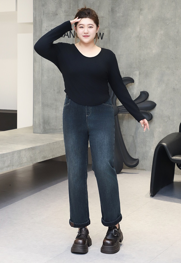 特大码300斤胖mm加绒加厚小脚烟管牛仔裤女冬季高腰显瘦老爹裤子