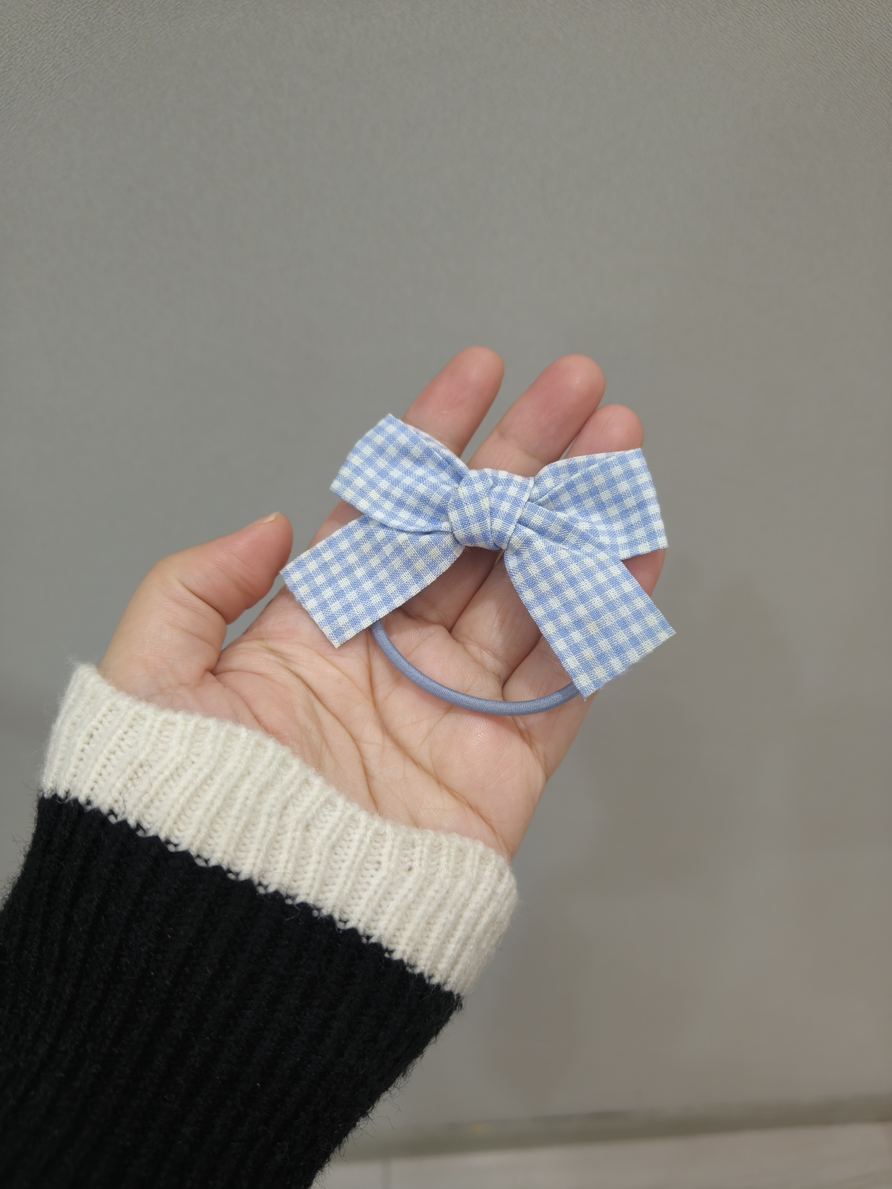 【清仓特价】默认微瑕！浅蓝色格蝴蝶结布艺发圈发饰handmade