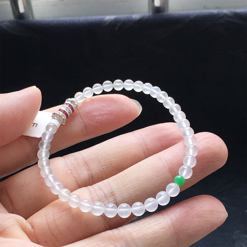 缅甸翡翠玻璃种纯净玉珠子手串