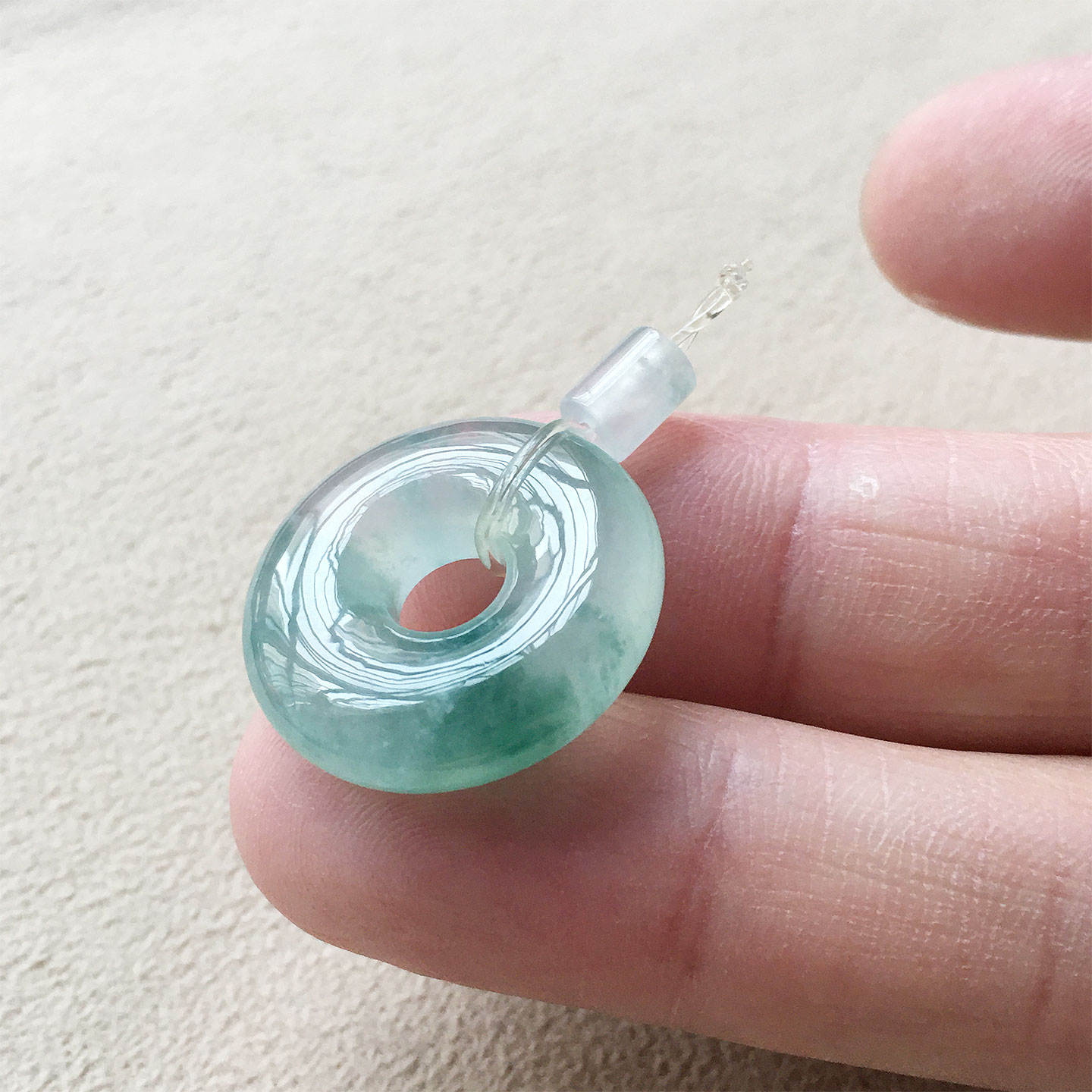 缅甸翡翠冰种飘蓝花平安扣吊坠老种a货冰蓝花玉幸运环挂件甜甜圈