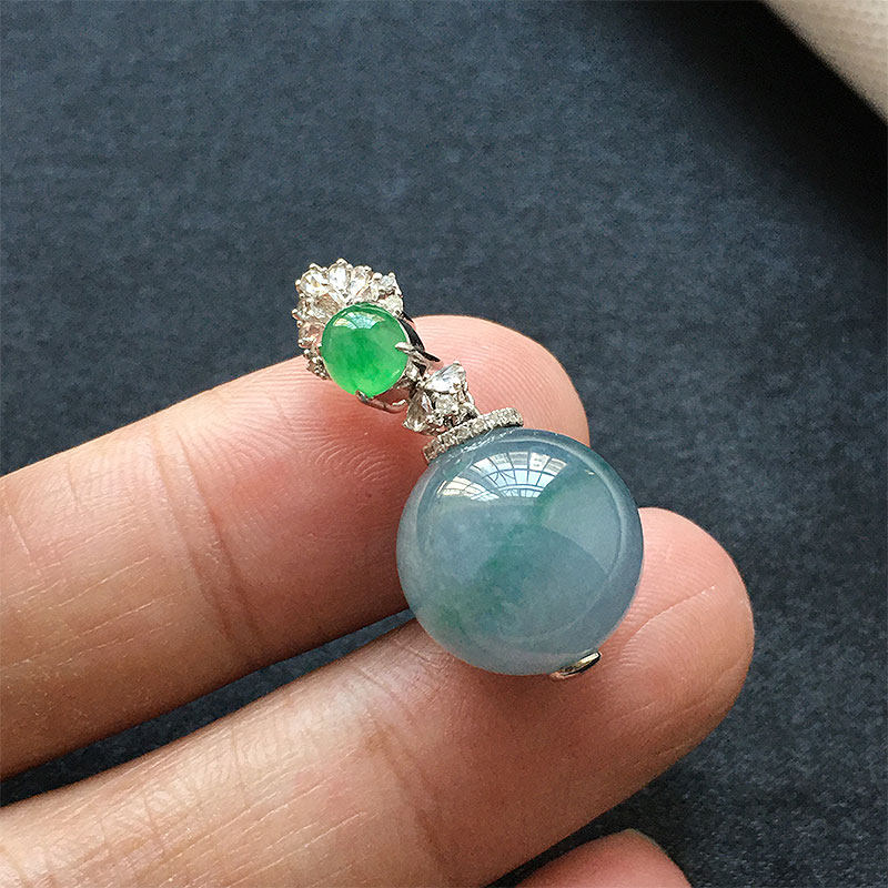 缅甸翡翠冰种紫罗兰飘花玉珠子吊坠18K金老种a货冰紫圆珠女款挂件