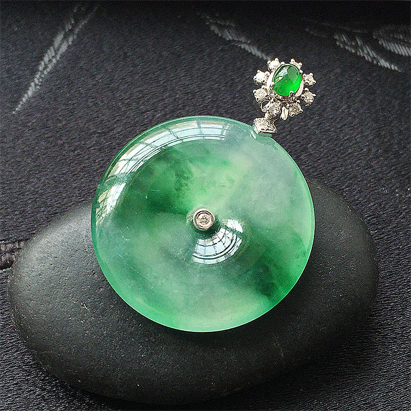 5月新品缅甸翡翠冰种翠绿色平安扣吊坠18K金镶嵌高档玉怀古扣女款
