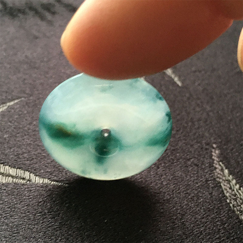 缅甸冰种飘蓝花翡翠平安扣吊坠