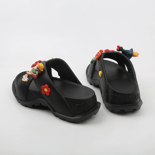 Sunnycolor Толстая нижняя дырочка Женская лето милая маленькая ведьма охлаждает и нажимает высокие анти -скольжения