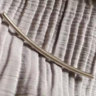 原创极简设计大别针胸针胸花披肩扣大牌领针胸徽章毛衣开衫丝巾扣