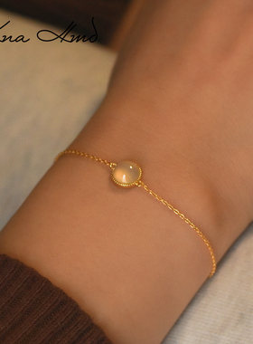 KNA珂娜「玲珑绾月」气质百搭白玉髓手链S925纯银日常通勤法式ins