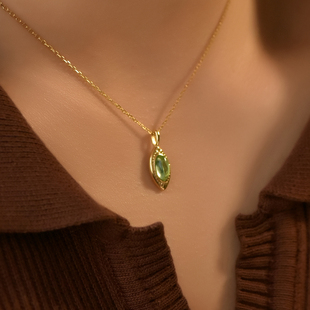 KNA珂娜「龙鳞水滴」橄榄石淡绿气质项链美杜莎之眼S925纯银吊坠