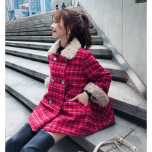 格子毛呢外套加厚加绒斗篷大衣女 2019秋冬新款 气质翻领羊羔毛短款