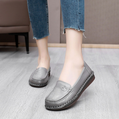 单鞋妈妈鞋真皮一脚蹬女鞋