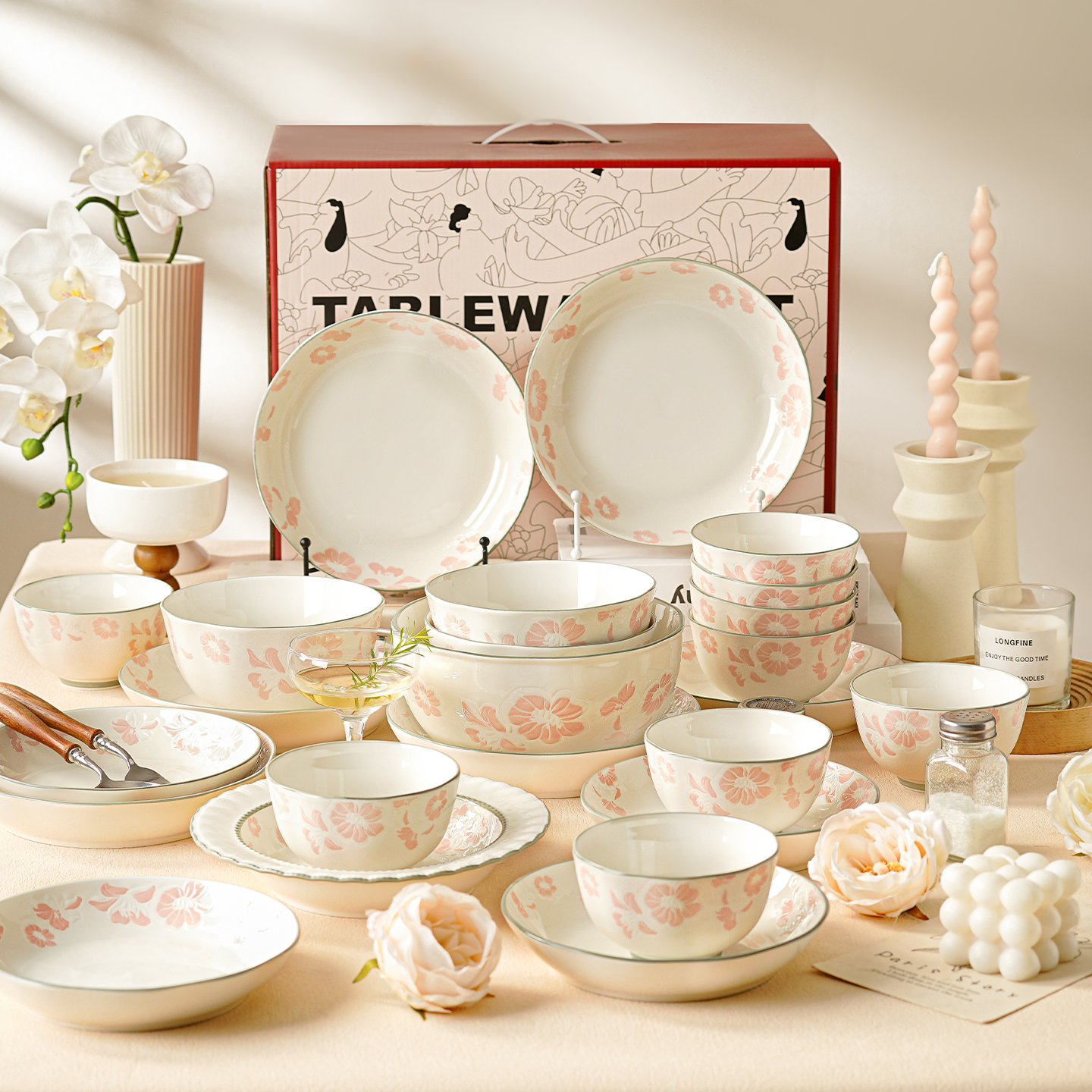 饭碗礼盒餐具碗盘套装家用碗碟套装盘子碗筷陶瓷碗2025新款高颜值