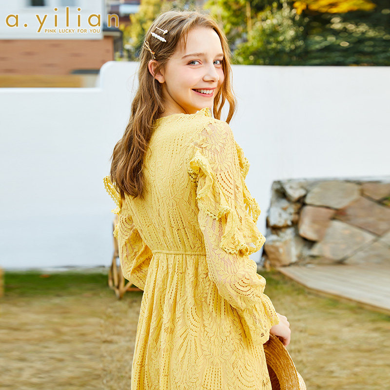 阿依莲旗舰店官网正品2020新款春装韩版时尚甜美浪漫连衣裙气质女