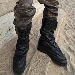 暗黑复古褶皱慵懒风机车靴男绑带骑士靴中筒骑士靴宽松424马丁靴