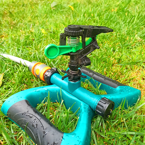 自动浇水器洒水喷头360度旋转喷灌套装园林绿化浇水洒水器 - 封面