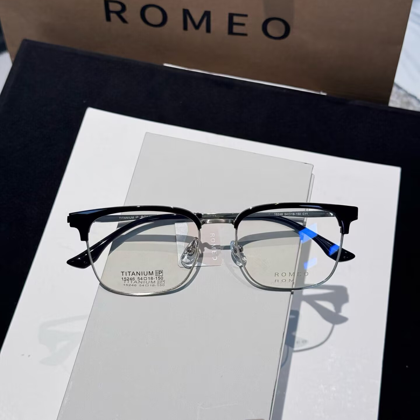 ROMEO罗密欧纯钛商务男款眉毛镜框近视镜架眼镜全框双色电镀15246