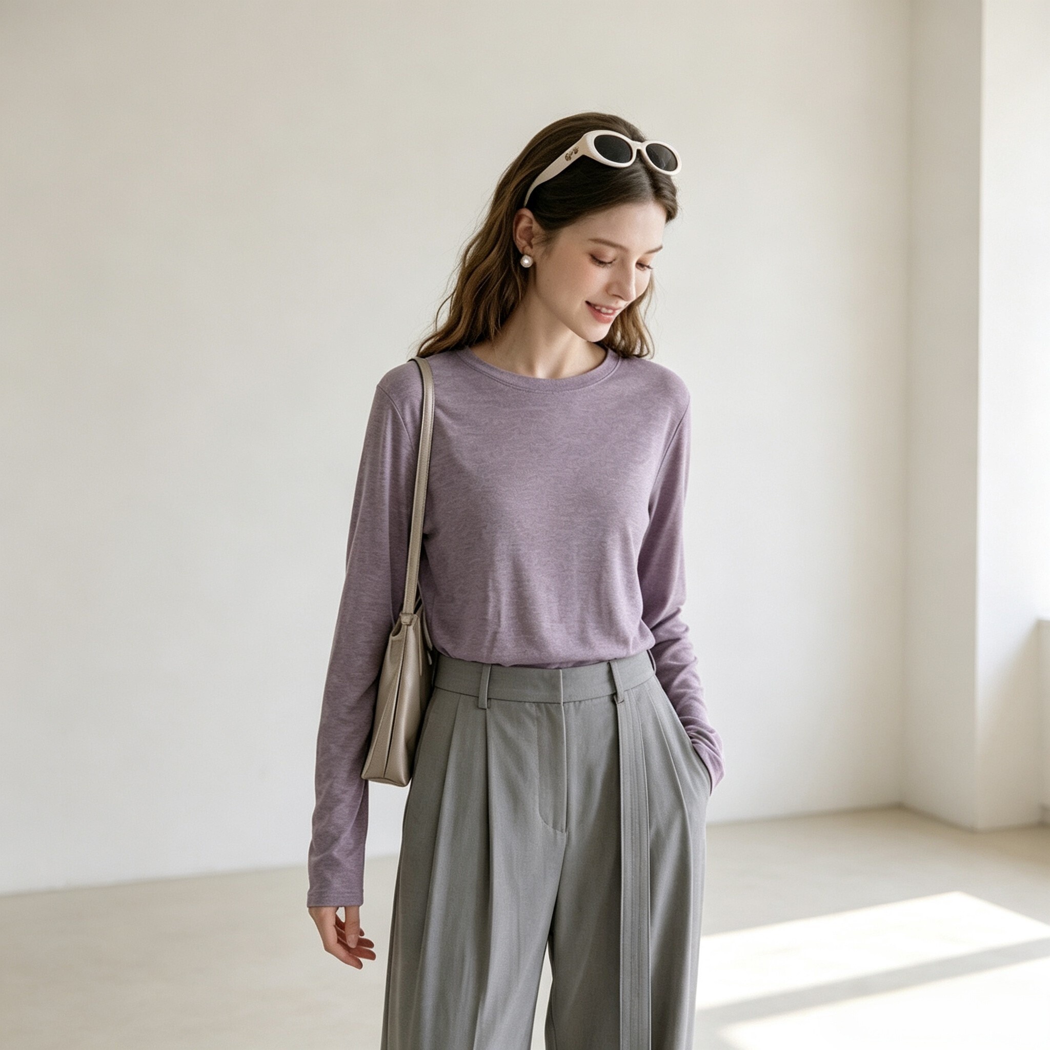 早秋辣妹圆领宽松长袖打底T恤女