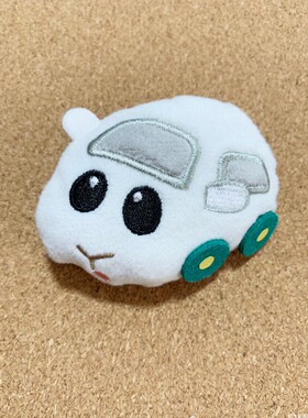 日单眼镜厂PUIPUI 天竺鼠车车 毛绒玩偶玩具公仔胸针
