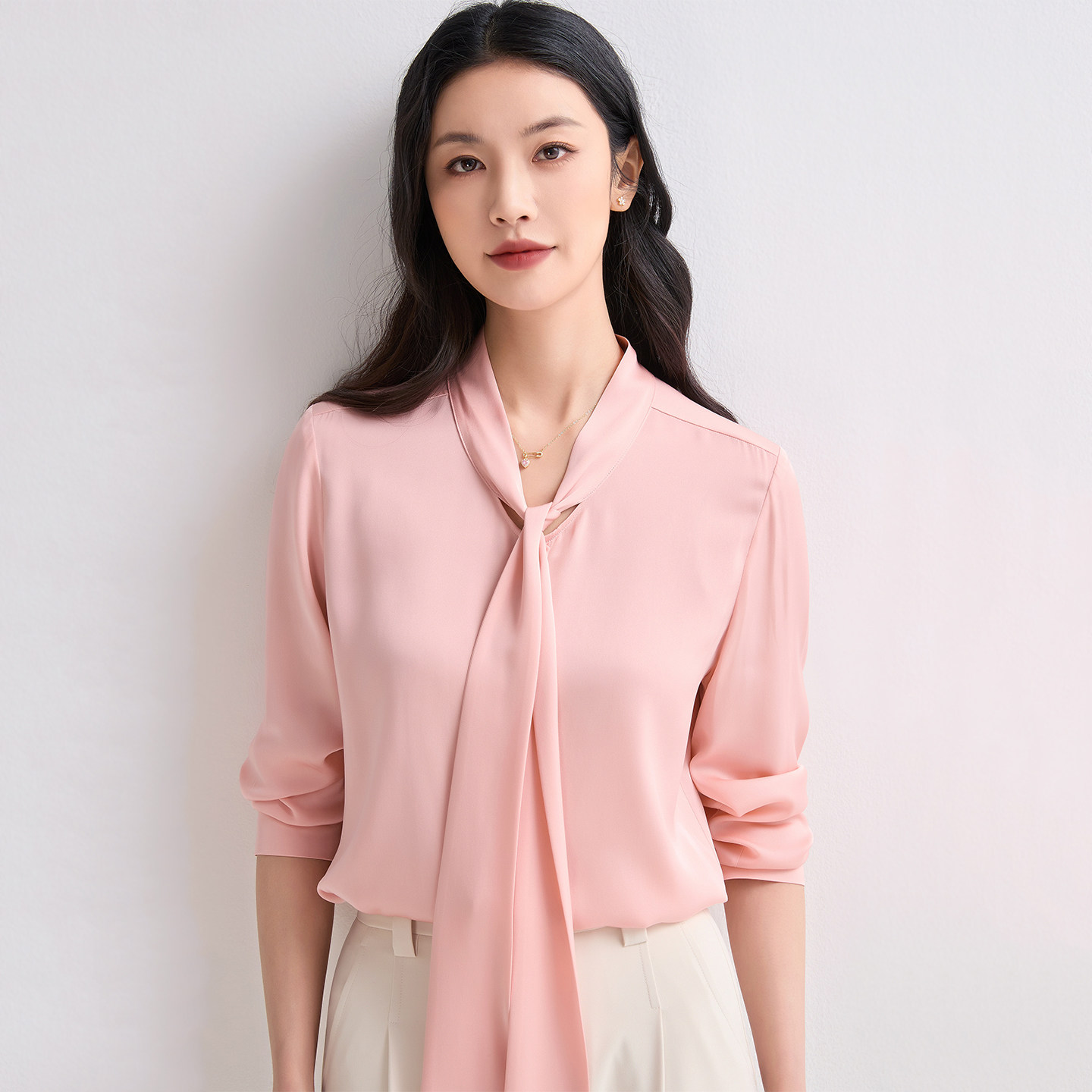 2026春季新款桃粉色蝴蝶结飘带真丝气质衬衫女长袖桑蚕丝百搭上衣