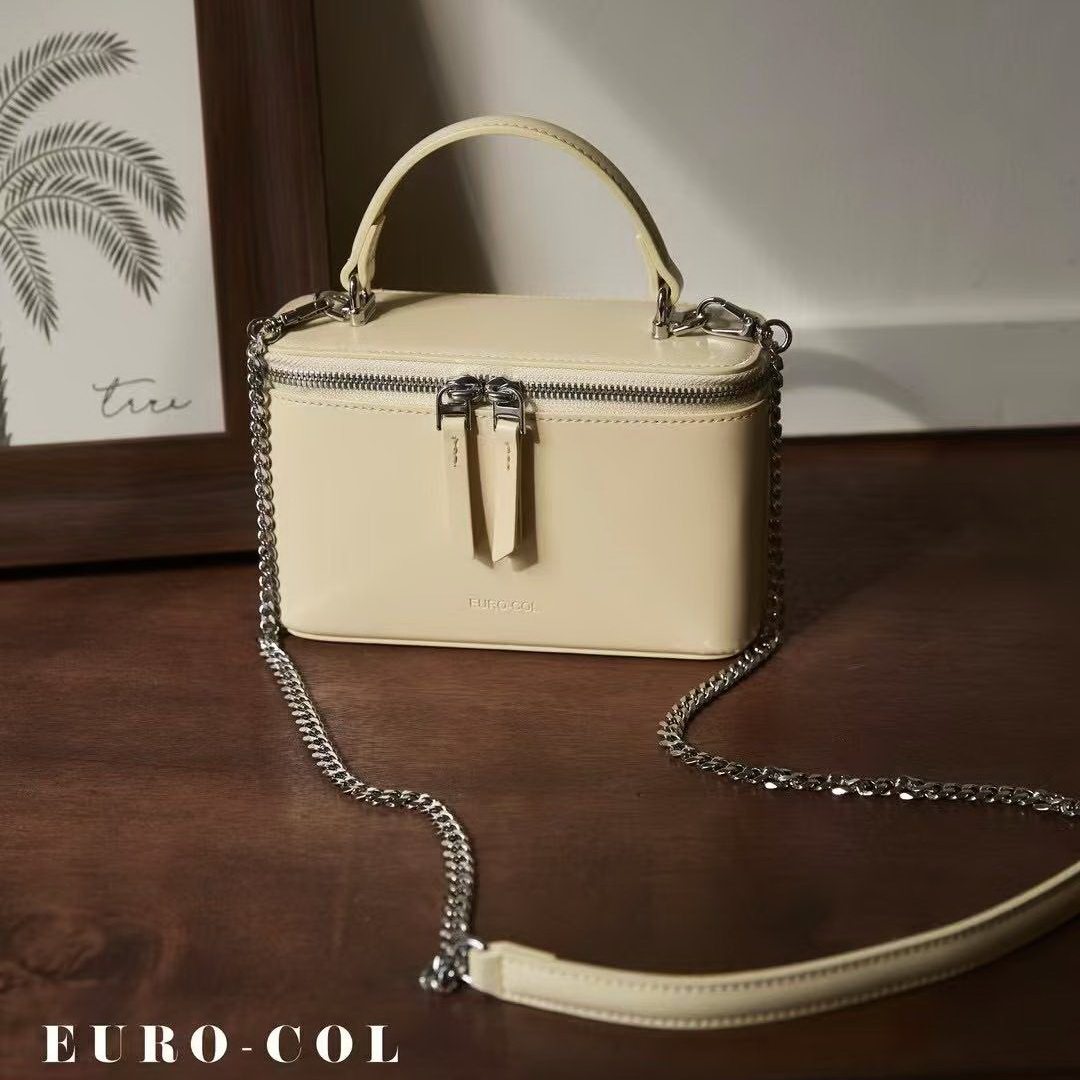 【欧尚典】牛皮饭盒包真皮女包2026春新款白色手提盒子包斜挎小包