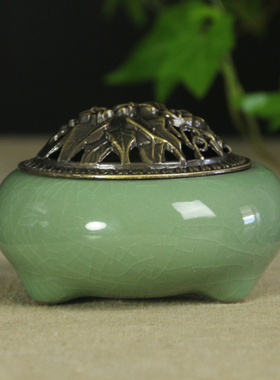 小小利青瓷檀香炉香道用具 陶瓷香炉 三足熏香炉 牡丹铜盖绿色