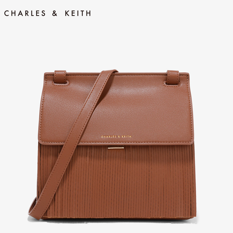 CHARLES＆KEITH 单肩包 CK2-80150533 欧美流苏装饰方包斜挎包在类目 箱包皮具/热销女包/男包, 女士包袋中 - 来自Buy2taobao.com提供专业的淘宝代购服务