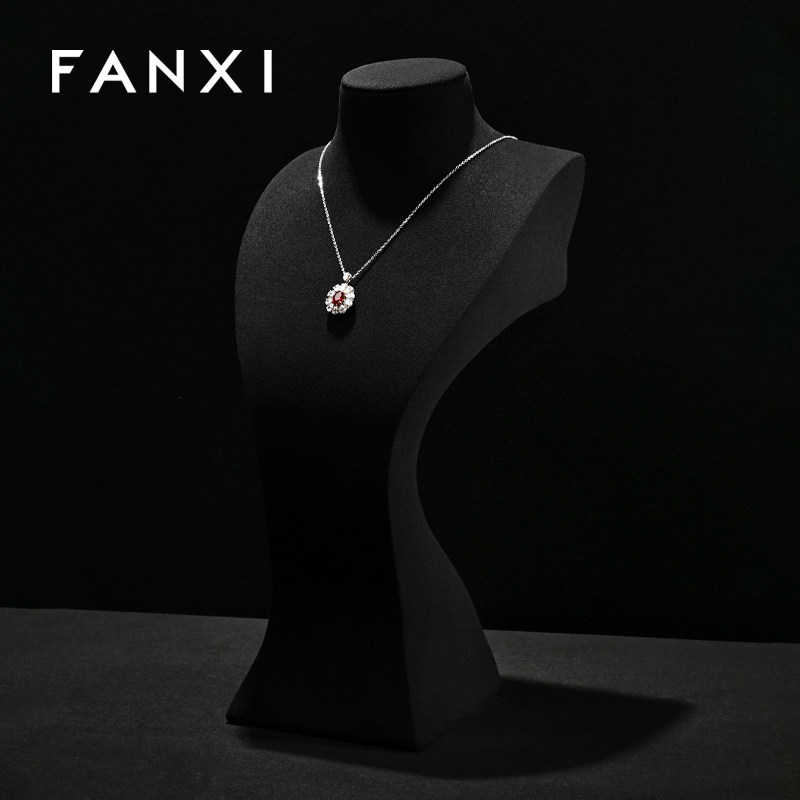 凡西FANXI项链展示架人像