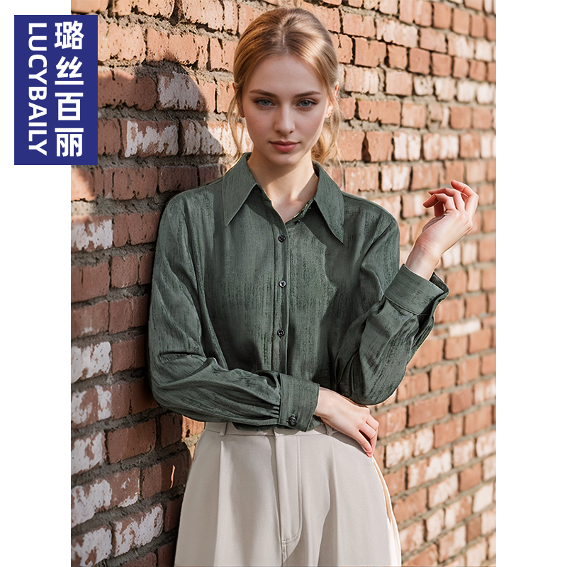 2025新款衬衫女春秋高级感气质职业时尚休闲通勤衬衣上衣长袖翻领