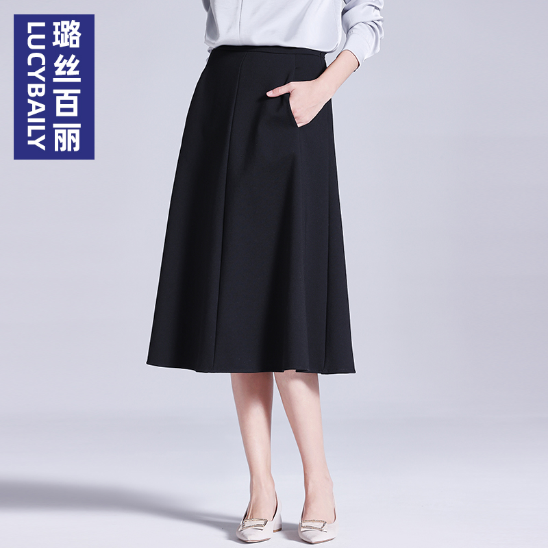 黑色半身裙璐丝百丽时尚