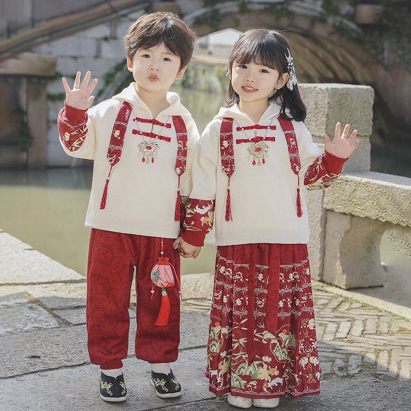马面裙女童汉服男童拜年服秋冬款