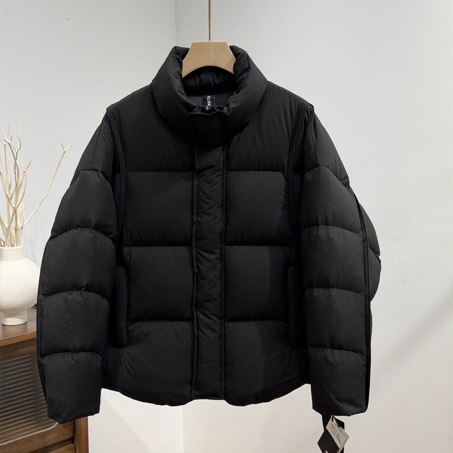 2025冬季新款目写韩系立领极简高充荷叶边羽绒服男女白鸭绒外套