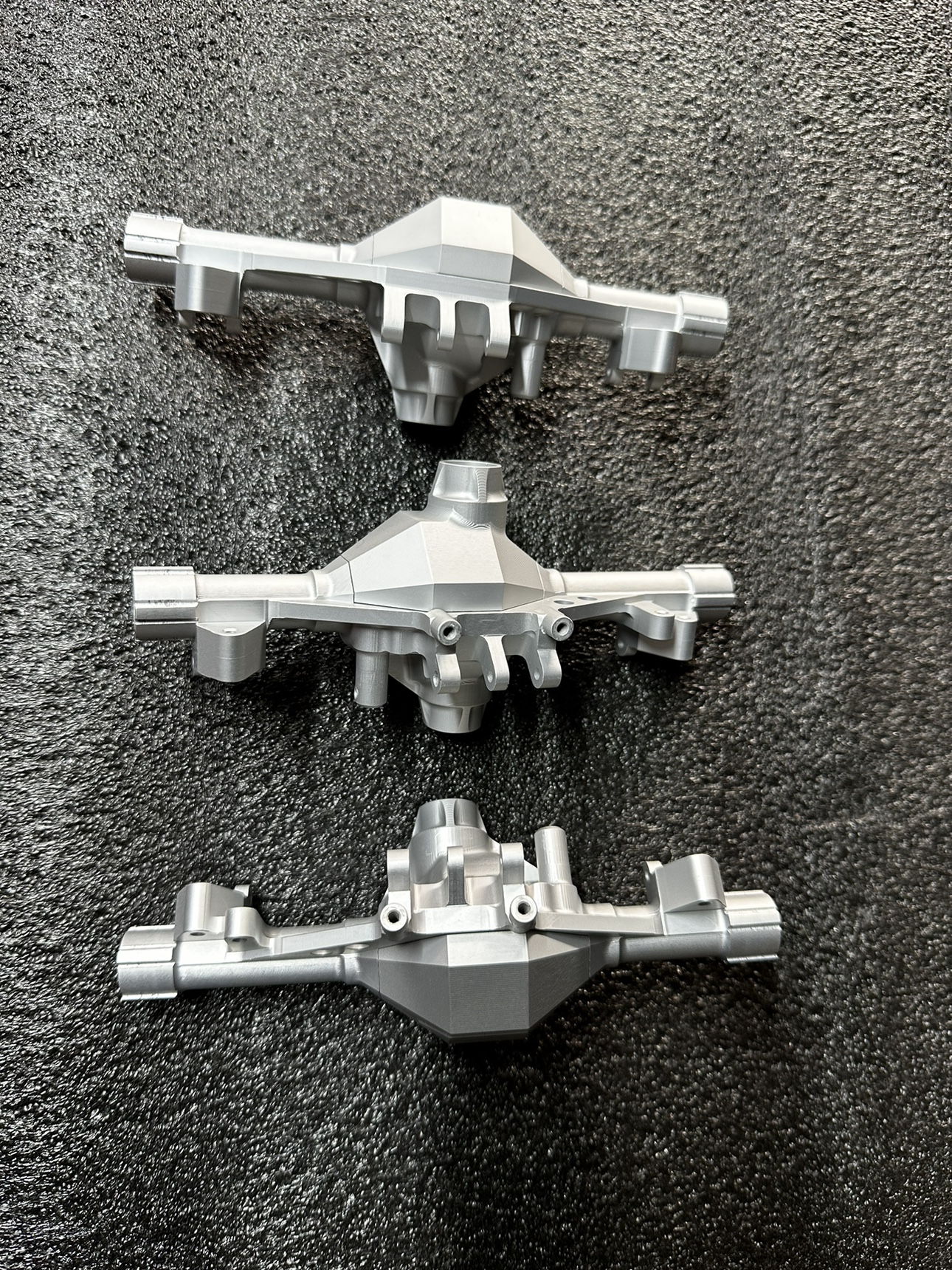 TRCC 1/8 KM坦克300 猛禽F150 KM5pro 升级金属硬桥桥壳 RC改装