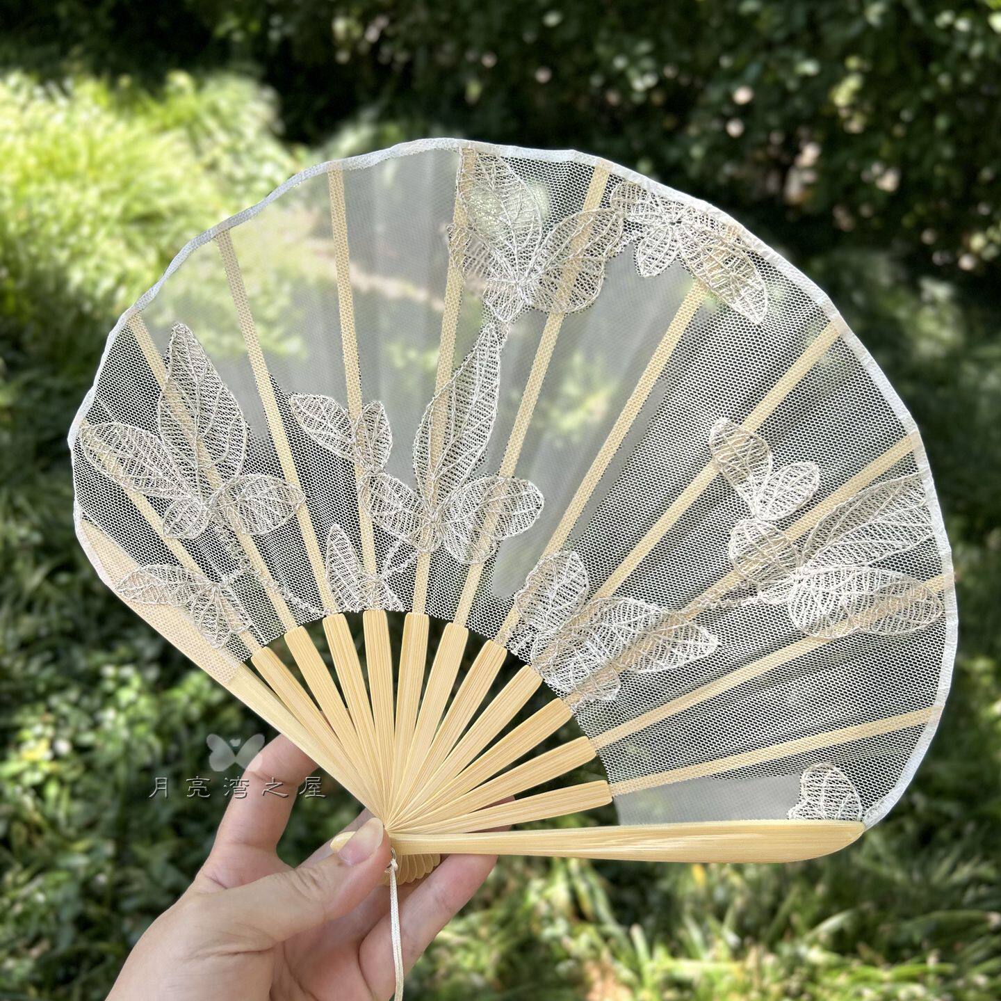 复古女扇刺绣贝壳扇子折扇图片