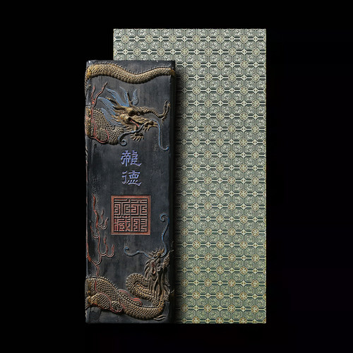 1986年制清乾隆老墨版龙德老墨
