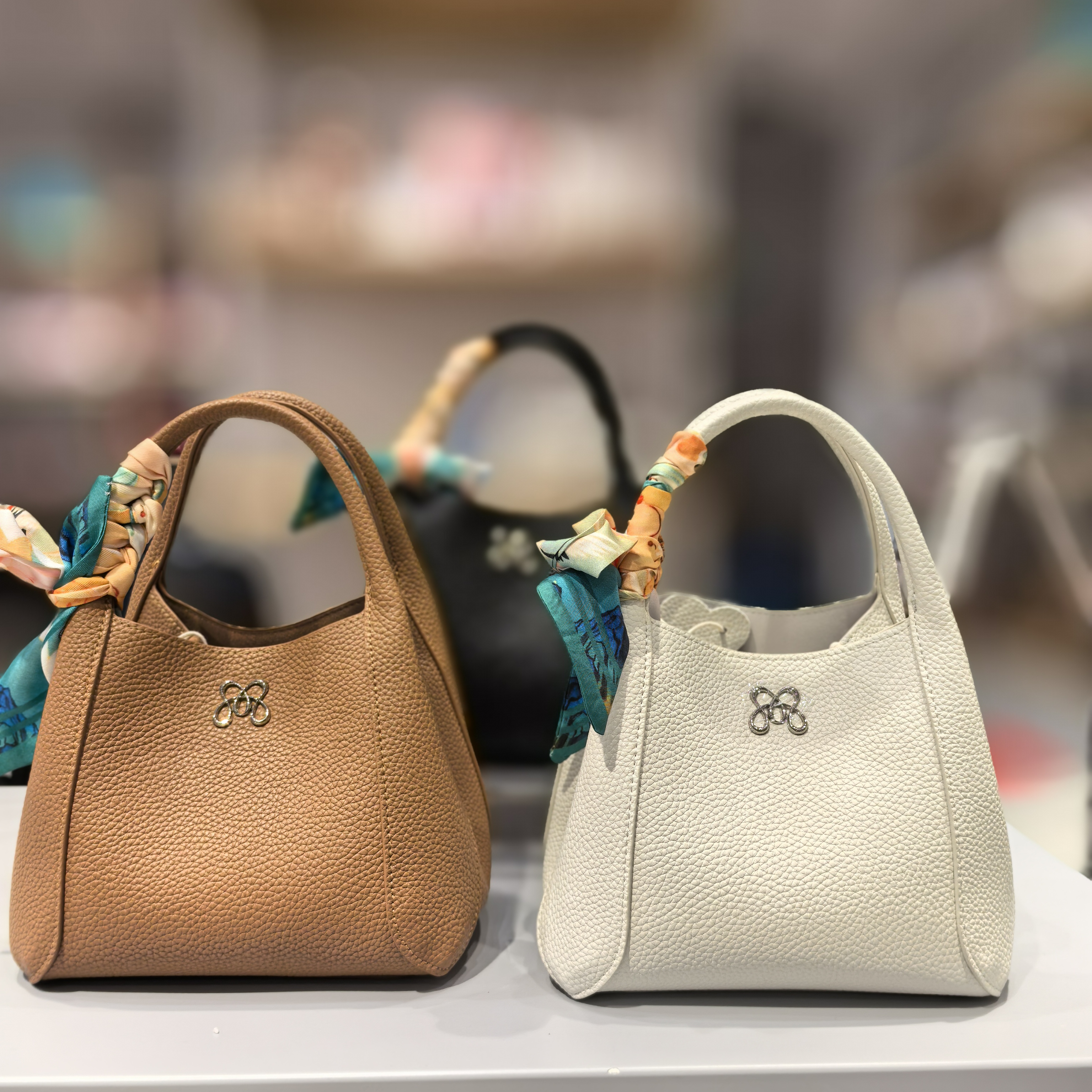 欧米女包2025新款时尚百搭手提单肩斜挎包女轻奢菜篮子高级感包包