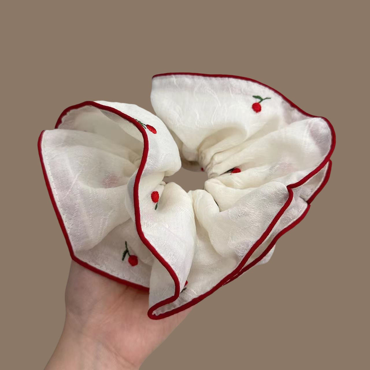 日韩甜美红色刺绣玫瑰大肠发圈女生百搭头花发绳橡皮筋头绳女皮套