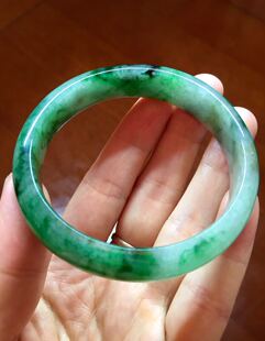A货天然手镯 墨绿色翠 钢味足 57圈 老坑糯冰种藓加绿