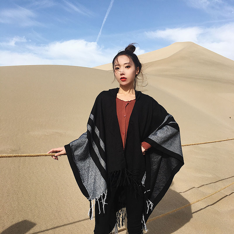 秋冬天斗篷式披肩女韩版两用敦煌冬季旅游围巾大披风外搭2021新款