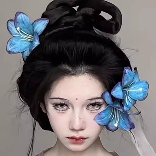 氛围感蓝色百合花朵发夹超仙发饰拍照写真头花鸭嘴夹发卡子头饰女